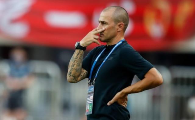 5球大胜难掩一漏洞 广州队防线顽疾让卡帅也无奈